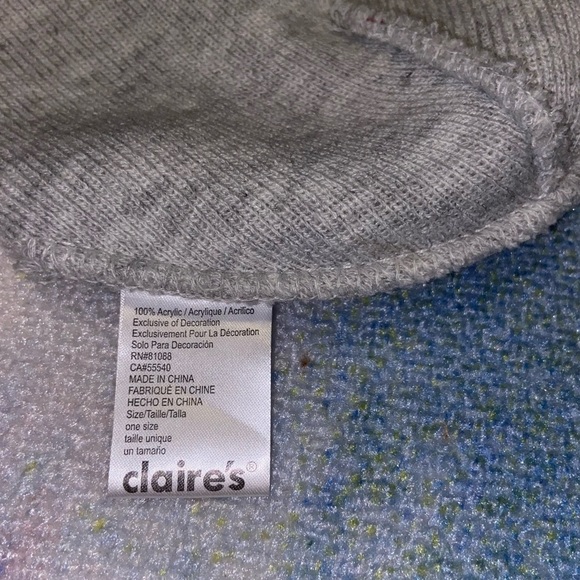 Gray and Burgundy Polka Dot Beanie 1 Size - Picture 3 of 4